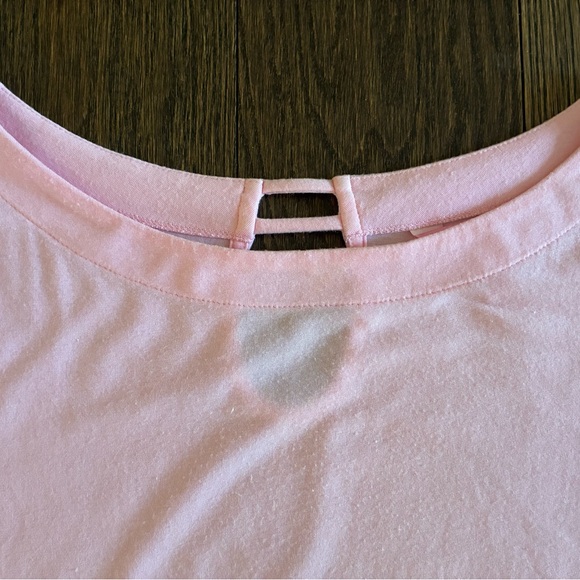 Lilly Pulitzer Fontaine Pink Bellsleeve Soft Top🌸 - Picture 4 of 10